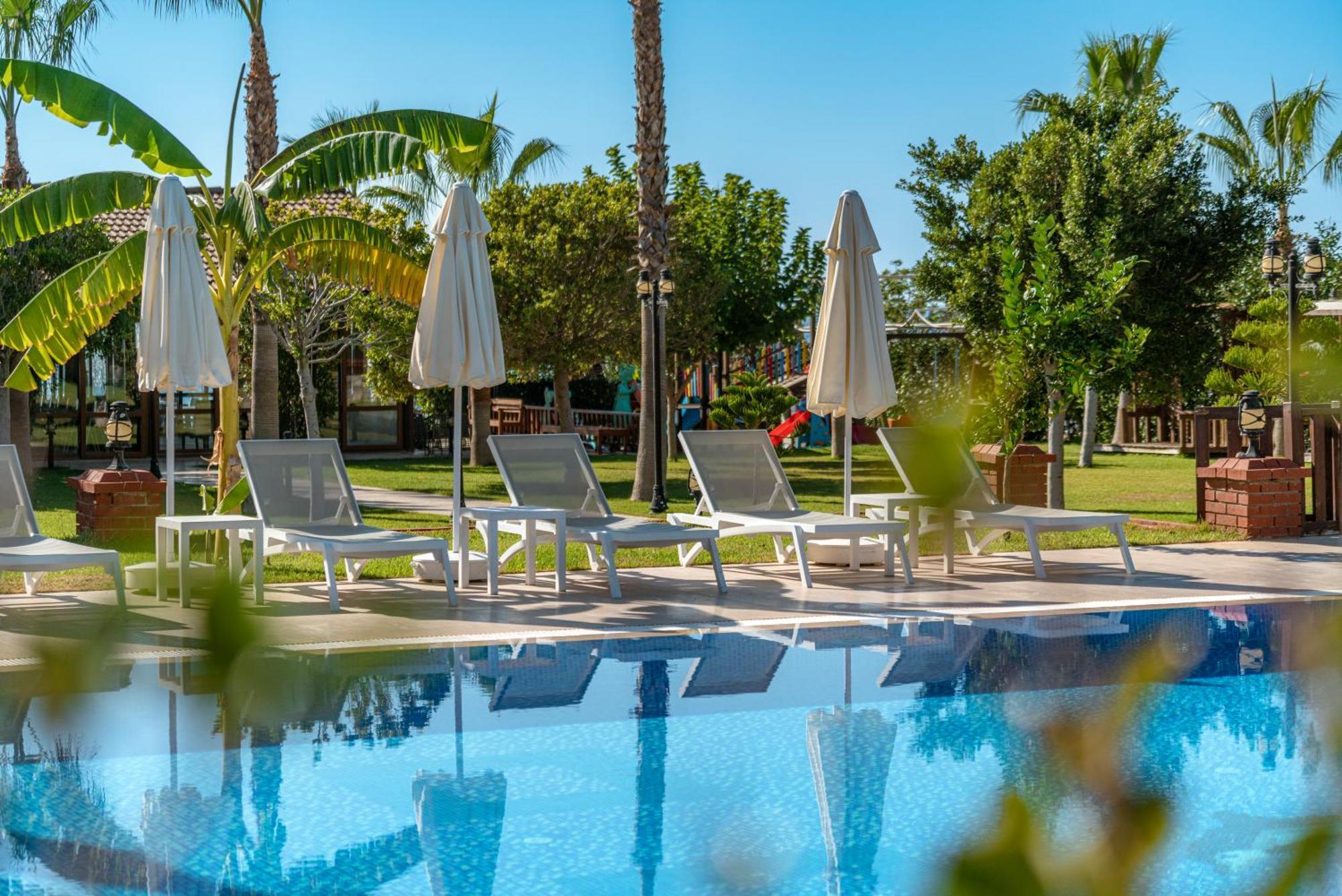 Sedir Park - Beach Bungalow Kargicak  Bagian luar foto