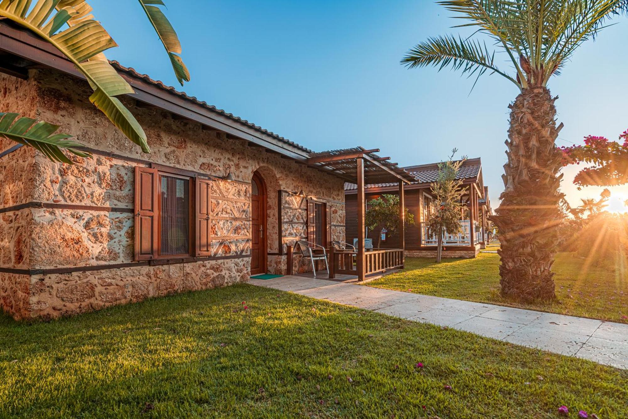 Sedir Park - Beach Bungalow Kargicak  Bagian luar foto